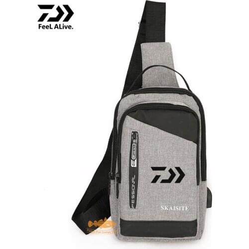 2021 Daiwa Fishing Backpack Waterproof Fishing Lures Reel Bag Straps Fish Tackle Bag Fishing Chest Pack Multi-pocket Tackle Bag
