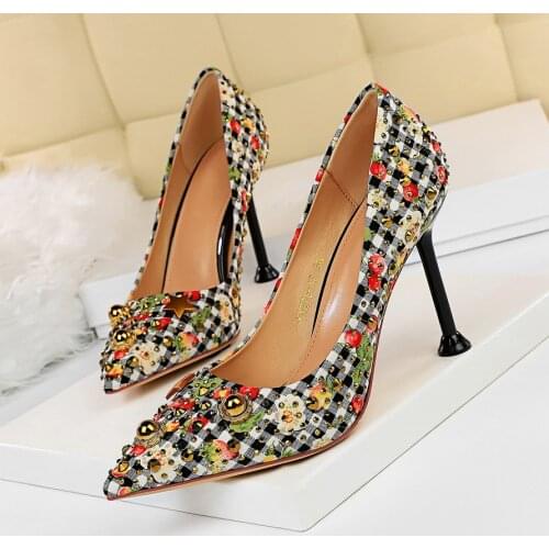 New Arrive Ladies Sexy Thin High Heels 9.5cm Checker Pattern Rhinestone Rivet Spring Autumn Pump Women Dress Party Wedding Shoes