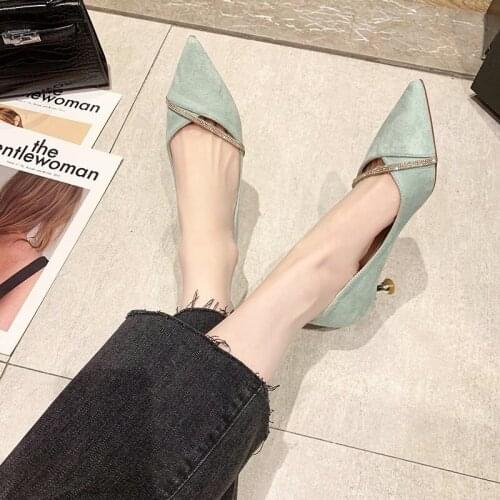 2019 new Korean version of the wild suede small fresh pointed work shoes women