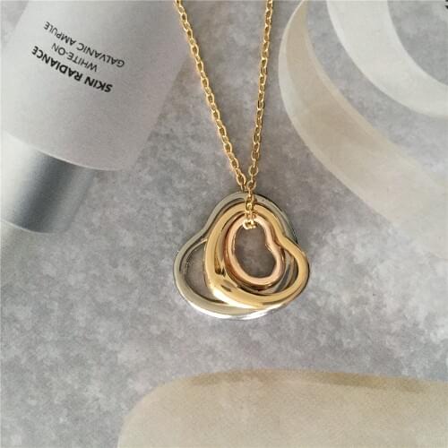 Casual Gold Color Plating Three Different Size Color Heart Pendant Necklace For Women Girl Dainty Tiny Career Women Jewelry