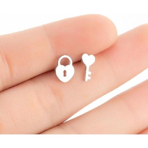 Romantic Stainless Steel Lock Key Earrings For Lover Minimalist Small Stud Earring Girlfriend Couple Wife Gift Fashion Jewelry