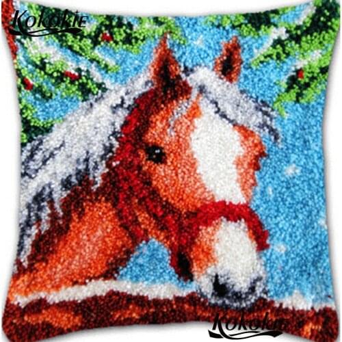 3d cushion blanket Latch hook pillow kits horse carpet handicraft Crocheting Rug Yarn Unfinished Embroidery Patchwork Pillowcase