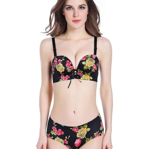 Wireless Push Up Bra Women Fashion Seamless Flower Bra Bandage Massage Bralette Women Underwear Lingerie Thick Bra Set