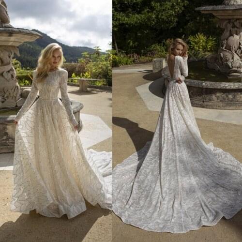2020 Bohemian Wedding Dresses O-Neck Long Sleeves Lace Sequins Bridal Gowns Open Back Sweep Train A Line Wedding Dress
