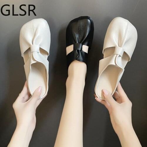 Spring and summer new leather slippers female simple soft bottom PU flat heel slippers hollow female sandals casual female shoes
