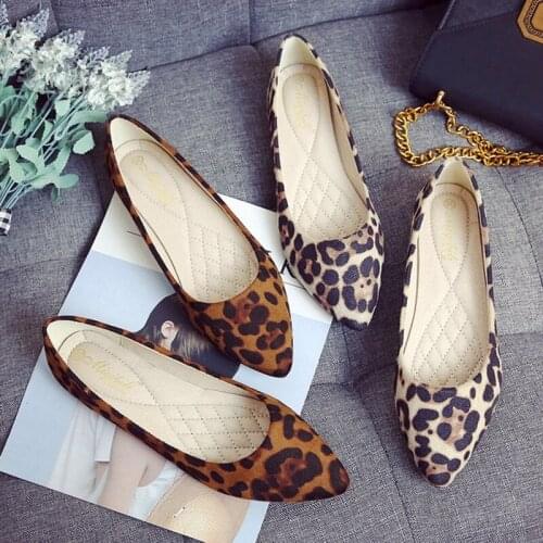 Zapatos mujer 2020 Spring New Flat Heel Shoes Women Pointed Toe Korean Fashion Leopard Print Shallow Ladies Loafers Plus Size