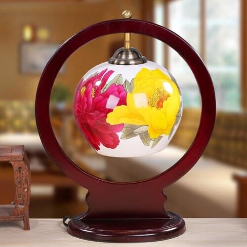 Jingdezhen Bedroom Living Room Bedside Modern Creative Chinese Antique Wedding Tires Porcelain Lamp Ceramic Table Lamp