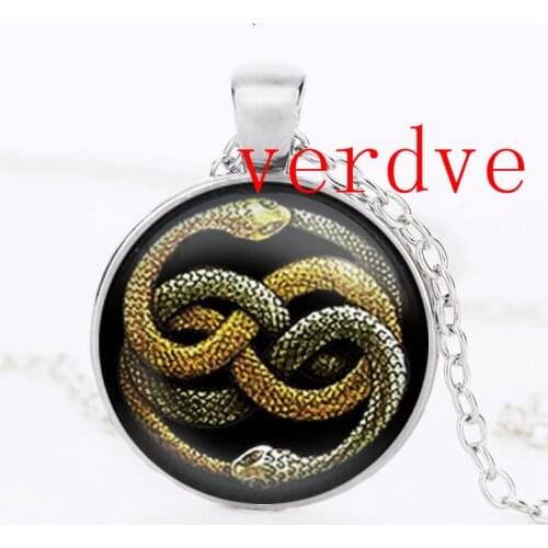 New hot Neverending Story Colar Vintage Handmade Vintage and Pendants Fantasia Collane