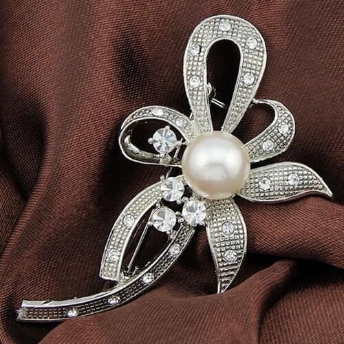 Pretty Pearl Flower Pin Brooch Clear Diamante Crystal Jewelry Brooch Pins For Women