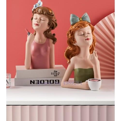 Creativity Resin Girl Crafts Ornaments Tray Desktop Decoration Sculpture Lipstick Elegant Woman Home Decoration Accessories