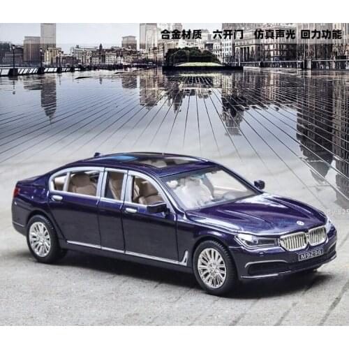 1: 24 Simulation 760li Alloy Toy Car Model With Sound And Light Door Opening Ornaments Souvenir For Children And Boys Blue