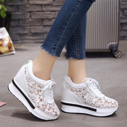 Hot Sales 2020 Summer New Lace Breathable Sneakers Women Shoes Comfortable Casual Woman Platform Wedge Shoes