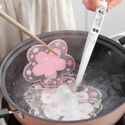 1PC Cute Coasters Flower Insulation Placemat PVC Sakura Cup Coaster Table Mat Soft Rubber Dining Tableware Pot Mat Hang Non-Slip