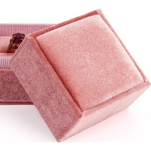 5.6*5.6cm Cover box type Corduroy material fabric Multicolor ring pendant or necklace Packaging box or case cover bottom