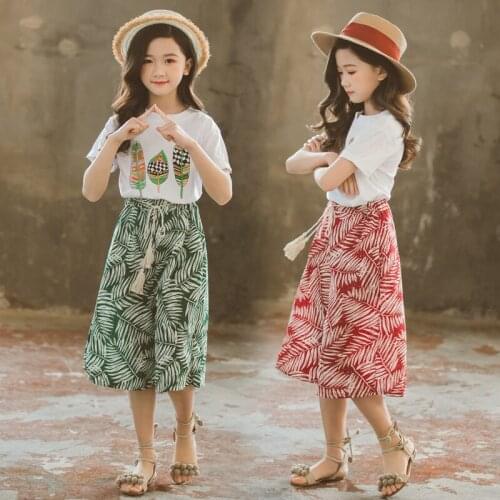 Girls Suit 2021 Summer New Children Leaf Print Shorts + White T-Shirt Casual Two-Piece Girl Beach Style Baby Girls Set 3-12 Year