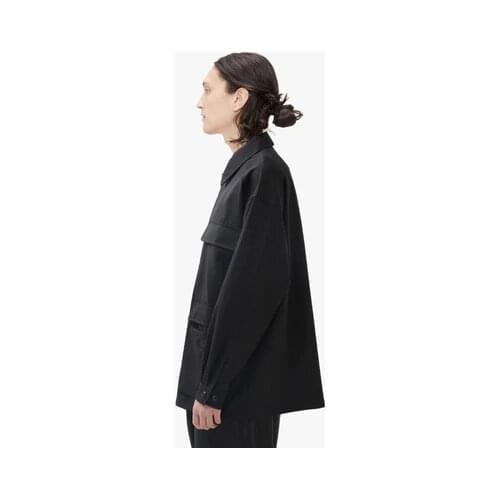 Autumn and winter black multi-pocket thick shirt men simple Japanese retro loose- shouldered Niche design