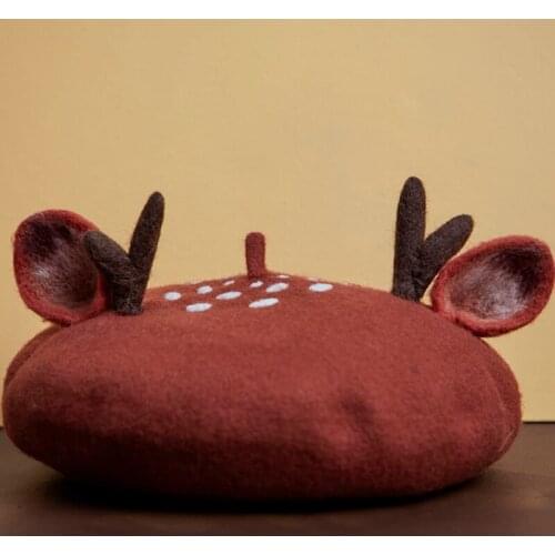 Women’s Hat Christmas Antlers Ear Creative Gift Beret Handmade Wool Felt Warm Autumn Winter Hats Vintage Painter Berets