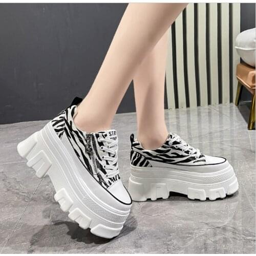 Platform Women Sneakers Autumn Stylish Thick Sole Casual Shoes 6CM Breathable Walking Shoes Woman Streets Tide Shoes Zapatos Muj