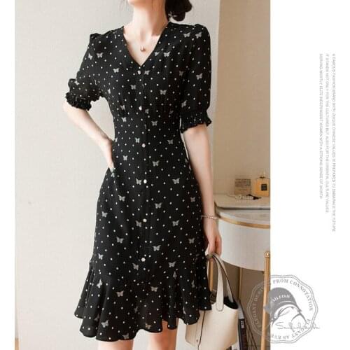 Sweet Young Wave Dot Butterfly Print looks Thin V-neck mulberry Silk Dress Summer Lotus Leaf Edge Medium length skiet one-piece