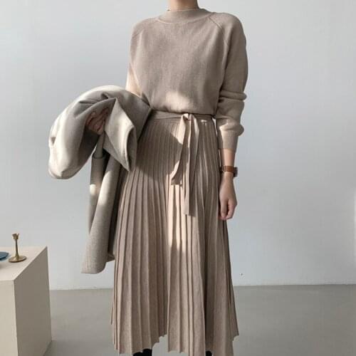 Elegant Fashion Thick Warm Women Knitted Pleated Dress Long Sleeve Belted Sashes Ladies O Neck Sweater Dress 2021 Autumn Winter