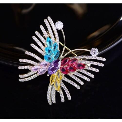 Cute Butterfly Brooches Pins for Women Fashion Luxury Zircons Crystal Insect Brooch Pin Christmas Jewelry broche femme bijoux