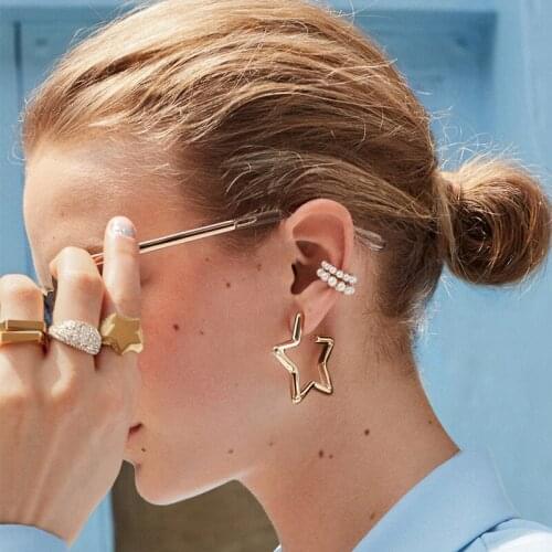 Fashion simple alloy five-pointed star earrings wild temperament trend womens earrings exquisite charm jewelry wholesale