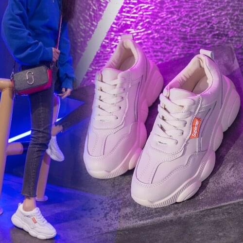 Small white shoes Korean old dad shoes 2020 autumn new womens shoes versatile student shoes ins sports shoes