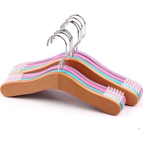 10pcs/lot 30cm/27cm Solid wood antiskid childrens hangers Childrens clothes hangers Childrens clothing store hangers