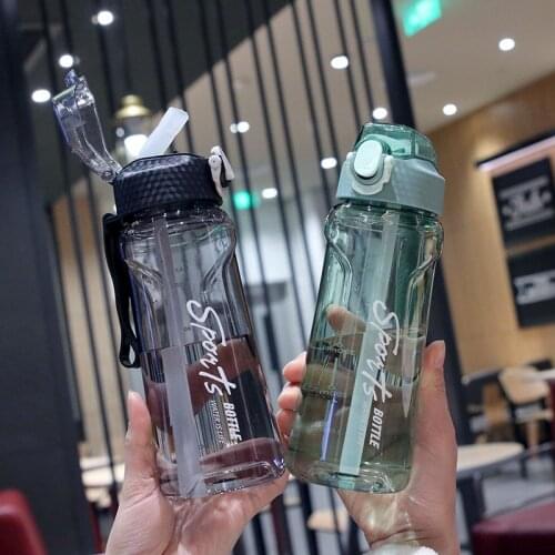 Sports Water Bottle with Strawer Portable Plastic Cup Leakproof Bottles 650ml RR2108