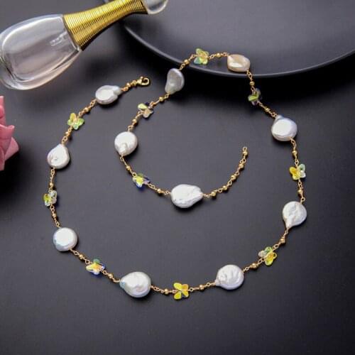 Kissme Baroque Cultured Pearl Charm Necklaces For Women Delicate Glass Little Butterfly Irregular Fresh Water Pearl Brass Chains