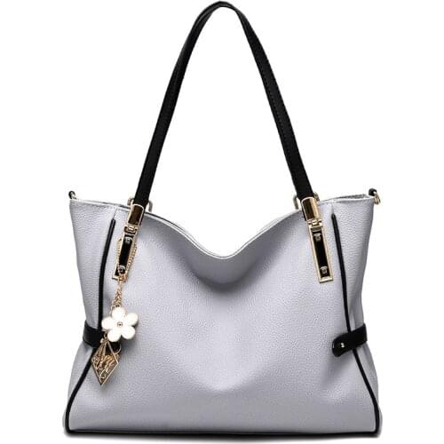 2020 new womens bags, womens tide, cool style, atmospheric fashion womens bags, solid color messenger shoulder handbag