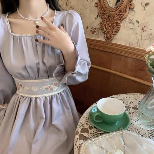 French Square Neck Dress 2021 Spring New Retro Gentle Waist Waist Thinning Over the Knee Temperament Dress Goddess Style