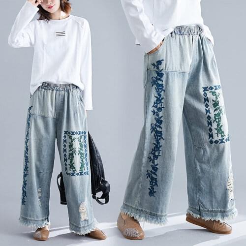 Plus Size Spring Womens 2020 New Jeans Wild Nine Point Straight Pants Loose Vintage Holes Embroidery Wide Leg Pants Elastic R61