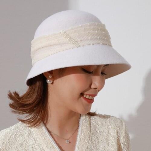 2021 Wool Felt Dome Fedora Hats For Women Winter Black Church Cloche Derby Hat British Retro Fedoras Bowler Cap With Ribbon Bead