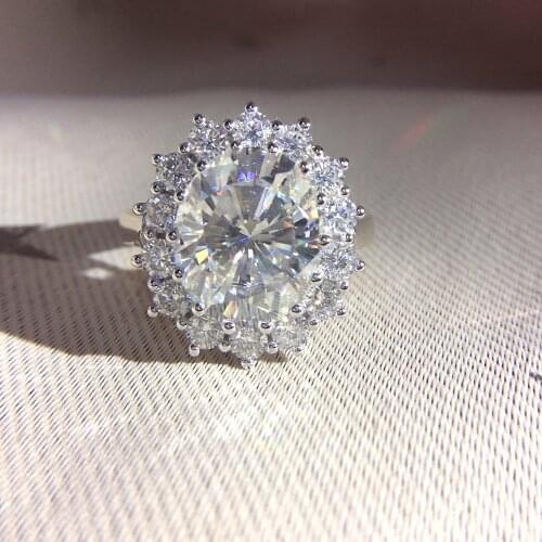 Oval Moissanite Engagement Ring 10CTW 14x12MM DF Colorless Lab Diamond Accent 14K White and Yellow Gold Wedding Rings For Women