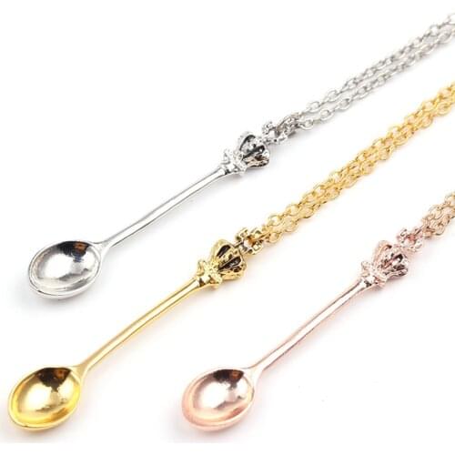 Royal Golden Spoon Crown Design Fashion Cute Charm Tiny Tea Spoon Shape Pendant Necklace Mini Long Link Sweater Chain Womens New