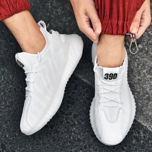 350 V2 Cream Triple White Running Israfil Core Black Air Designer Men Zapatillas Hombre Deportiva