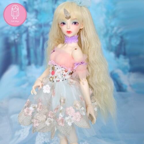 Wig For Doll BJD free shipping size 7-8inch 1/4 high-temperature handmade wig long hair bjd sd doll Wigs in beauty luodoll