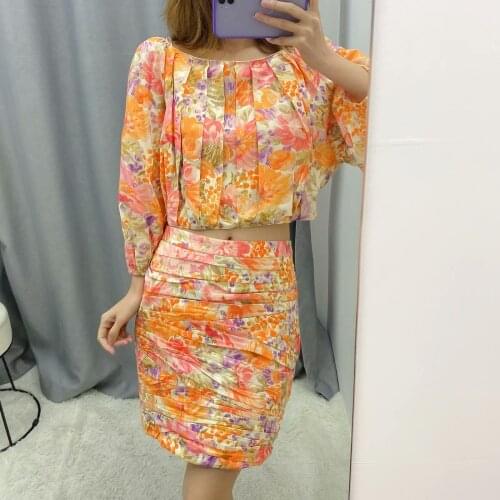 Women sweat suit set spring and summer new fashion flower print pleated short sleeve shirt + high waist skirt 2 piece set women