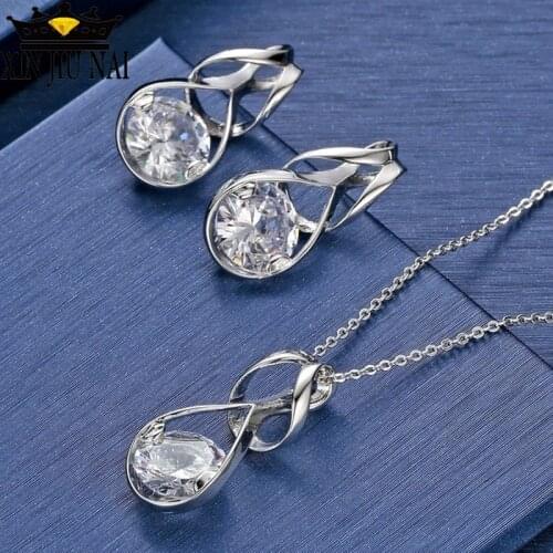 Hot new arrival arrival personality exquisite simple sparkling twist womens European and American earrings necklace jewelry set