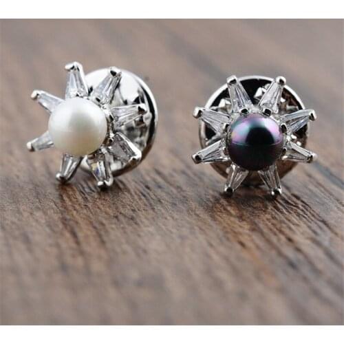Vintage Simulated Pearl Sunflower Brooches Trendy Small Women Elegant Wedding Brooch Pin Suit Dress Accessories High Quality