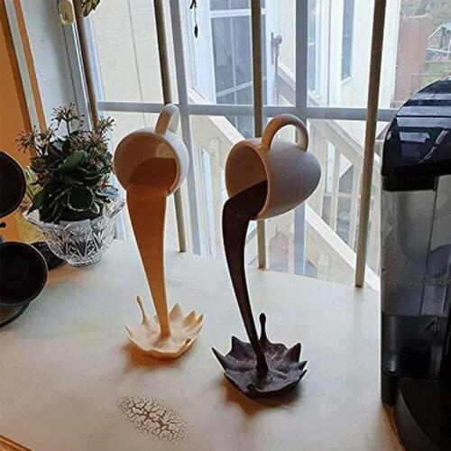 2021 Hotsale New Floating Cup Sculpture Pouring Liquid Coffee Mug Art Decor Gift Home Decoration Creative Coffee Mug