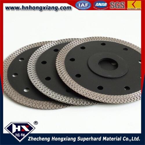 Cutting disc of the grinder diameter 115mm with black color