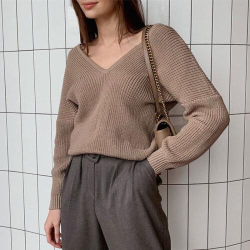 Women Casual Loose Knitted Sweaters V-neck Long Sleeve Solid Simple Pullover Sweater Fashion Comfortable 2021 Autumn Female Tops