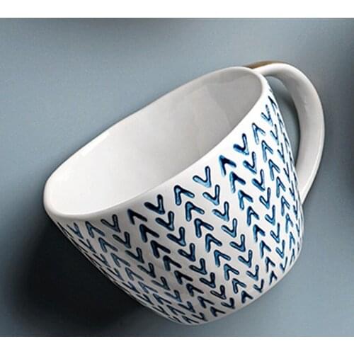 Red Checkered Ceramic Tea Cup Blue Arrows Coffee Mug Creative Porcelain Tea Cup for Home Gift