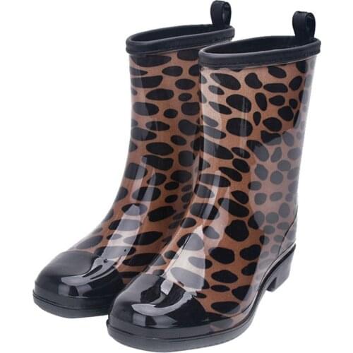 Fashion water boots in the rain boots slip wear-resistant waterproof rain boots womens water shoes rain boots