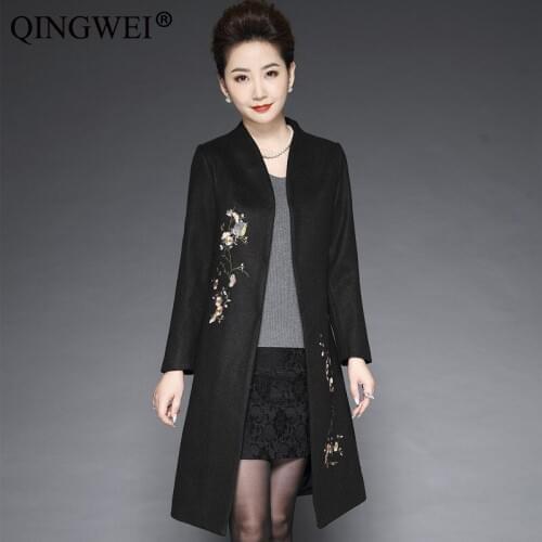 QINGWEI 2019 New Autumn Womens Casual trench Trench Coat Vintage Casual Floral Embroidery Long Outerwear Plus Size 5X
