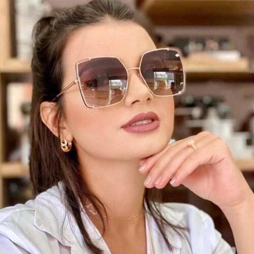 Fashion Trendy Oversized Square Sunglasses Women Men Luxury Brand Metal Big Frame Brown Gradient Sun Glasses Summer Beach Shade