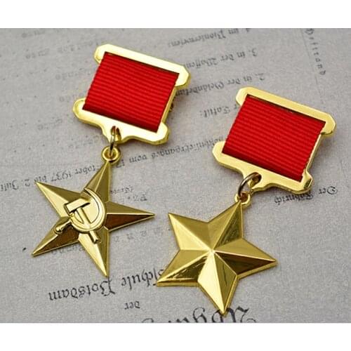 Gold-plated Stalin Gold Star Medal Russian World War II USSR Soviet Five-star Medal of Labor with Pins CCCP Badge