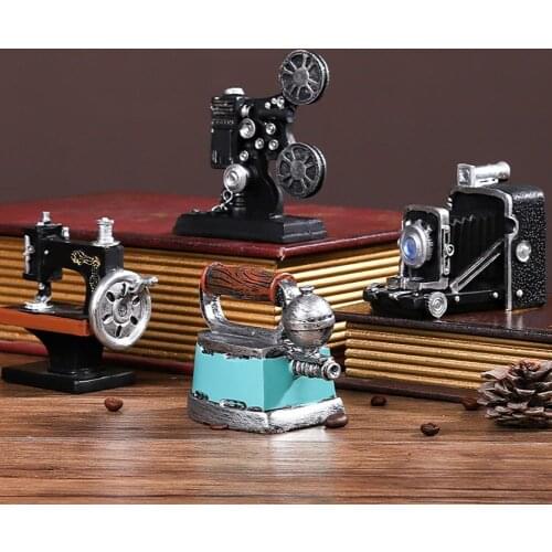 Resin Camera Figurines Retro Mini Ornaments Workmanship Table Miniature Landscape Camera Decor Exquisite Mini Crafts Photo Props